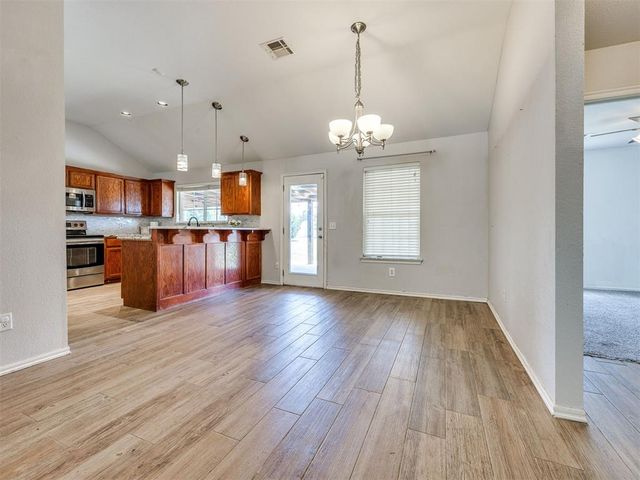 16104 Cantera Creek Drive, Edmond, OK 73013