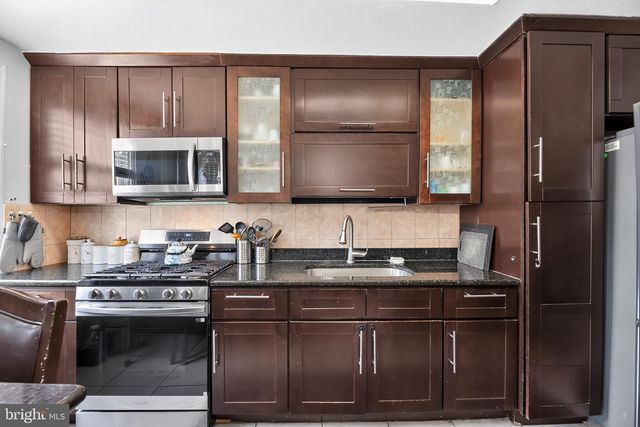 7008 SOUDER ST, Philadelphia, PA 19149