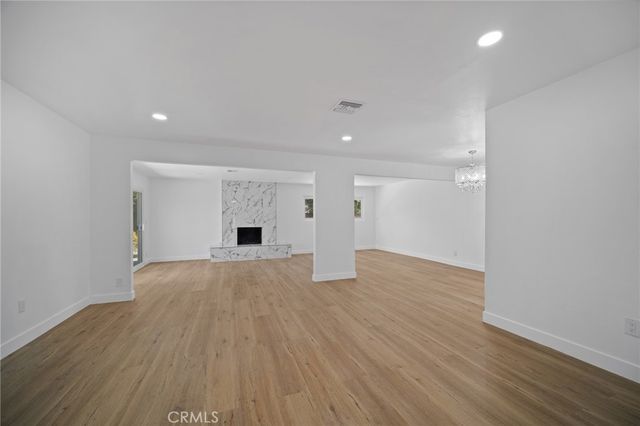 7848 Chastain Avenue, Reseda, CA 91335