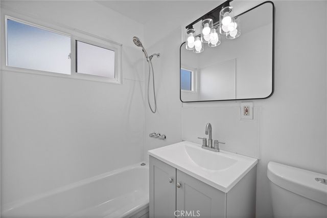 7848 Chastain Avenue, Reseda, CA 91335