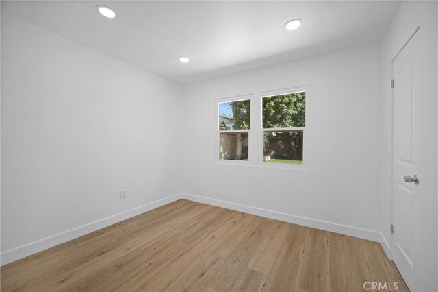 7848 Chastain Avenue, Reseda, CA 91335