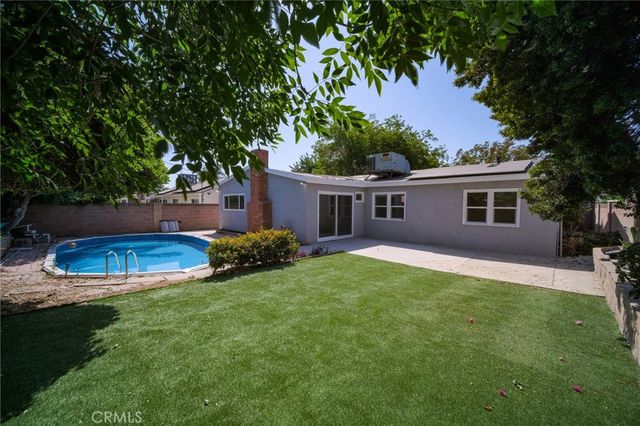 7848 Chastain Avenue, Reseda, CA 91335
