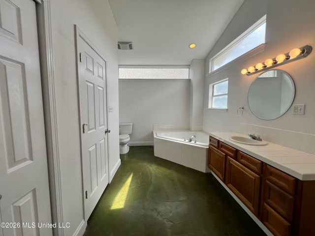 11045 Idaho Street, Bay Saint Louis, MS 39520