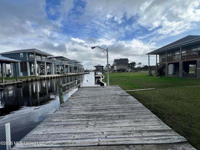 11045 Idaho Street, Bay Saint Louis, MS 39520