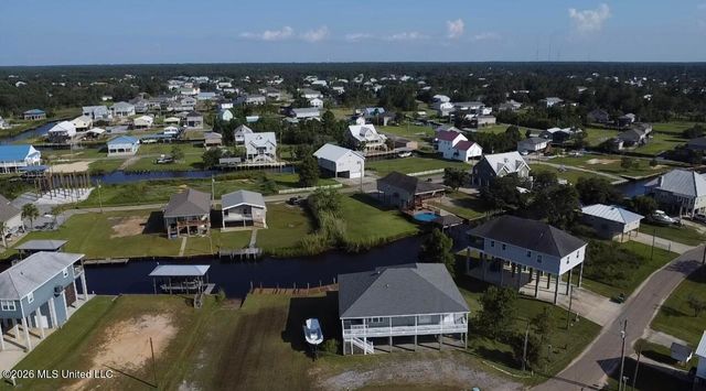 11045 Idaho Street, Bay Saint Louis, MS 39520