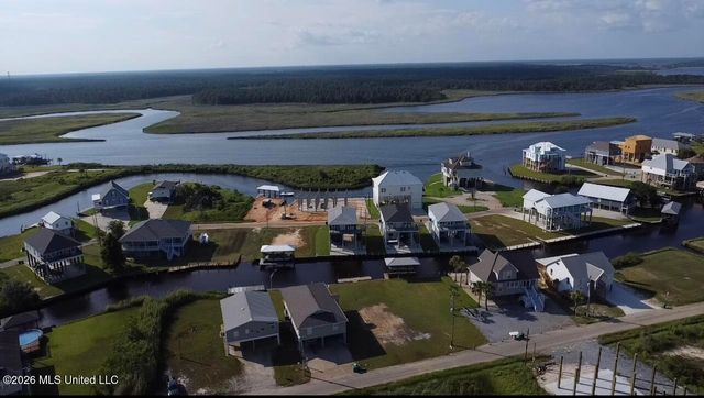 11045 Idaho Street, Bay Saint Louis, MS 39520