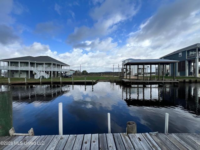 11045 Idaho Street, Bay Saint Louis, MS 39520