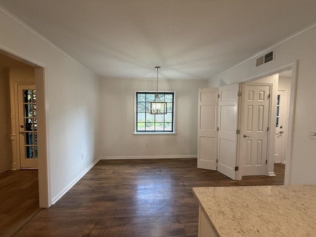 7637 CROSS VILLAGE DR, Germantown, TN 38138