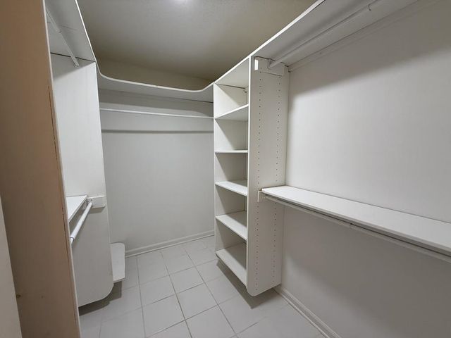 7637 CROSS VILLAGE DR, Germantown, TN 38138