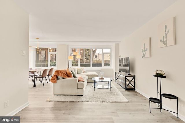 1545 18th St NW Unit 111, Washington, DC 20036