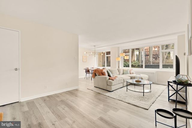 1545 18th St NW Unit 111, Washington, DC 20036