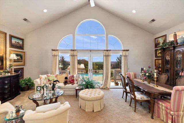 4558 Country View Ct, Cool, CA 95614