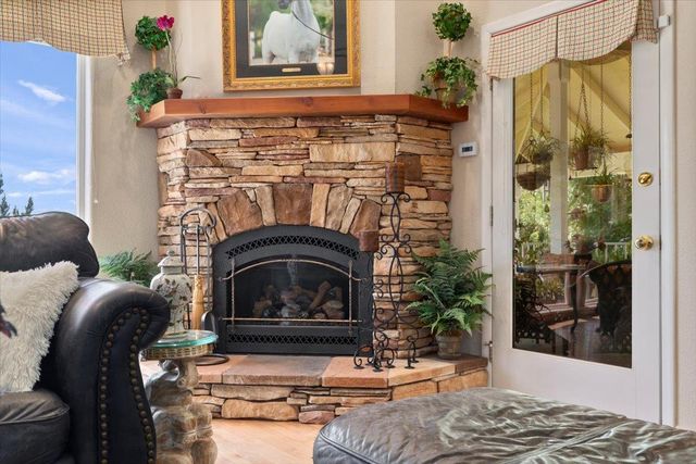 4558 Country View Ct, Cool, CA 95614