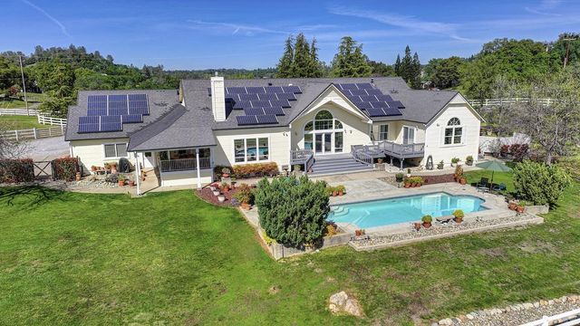 4558 Country View Ct, Cool, CA 95614