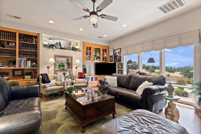 4558 Country View Ct, Cool, CA 95614