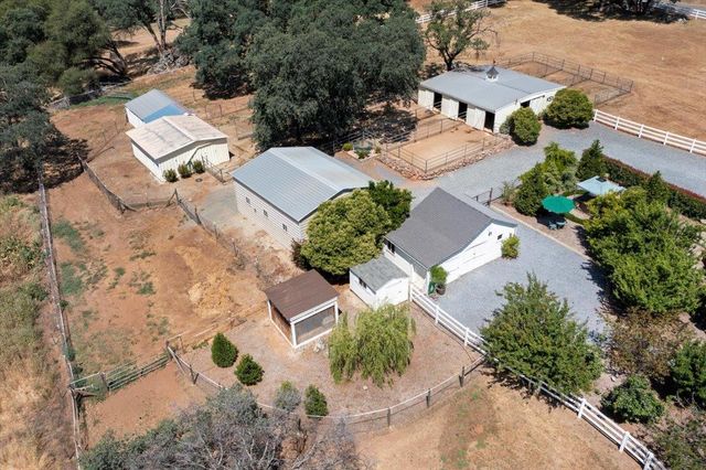 4558 Country View Ct, Cool, CA 95614