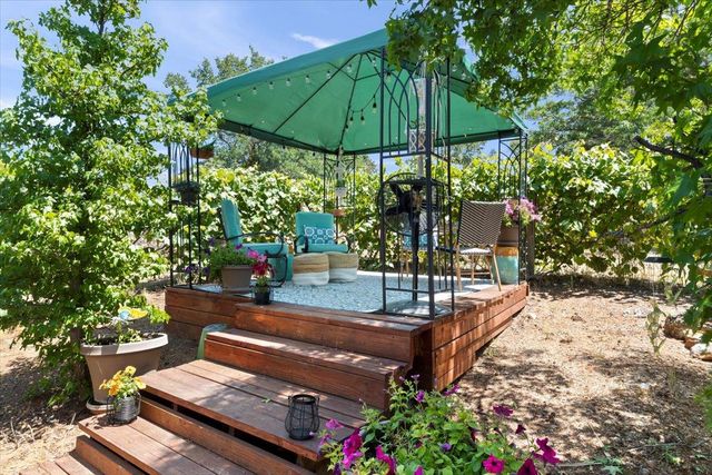 4558 Country View Ct, Cool, CA 95614