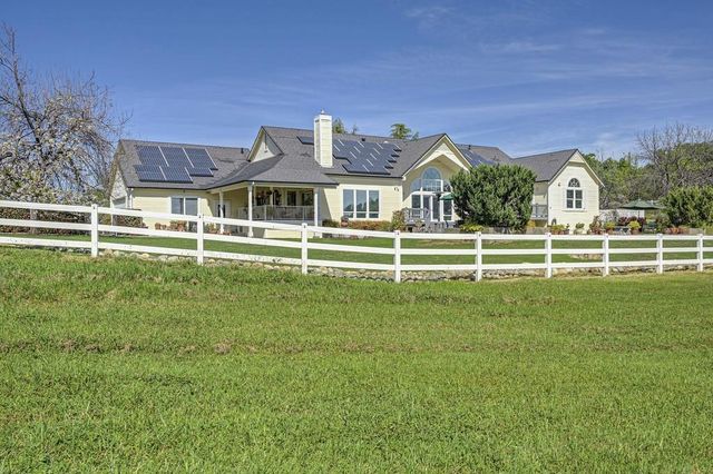 4558 Country View Ct, Cool, CA 95614