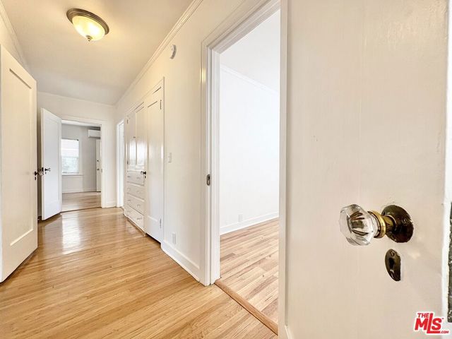 1450 S Hayworth Avenue, Los Angeles, CA 90035