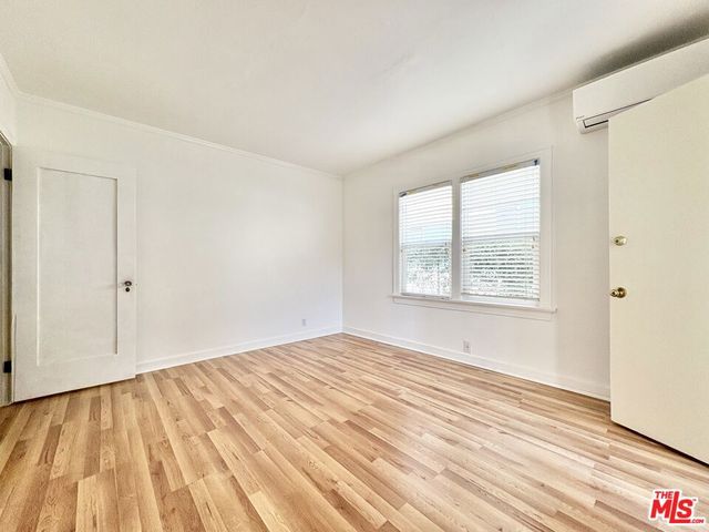 1450 S Hayworth Avenue, Los Angeles, CA 90035