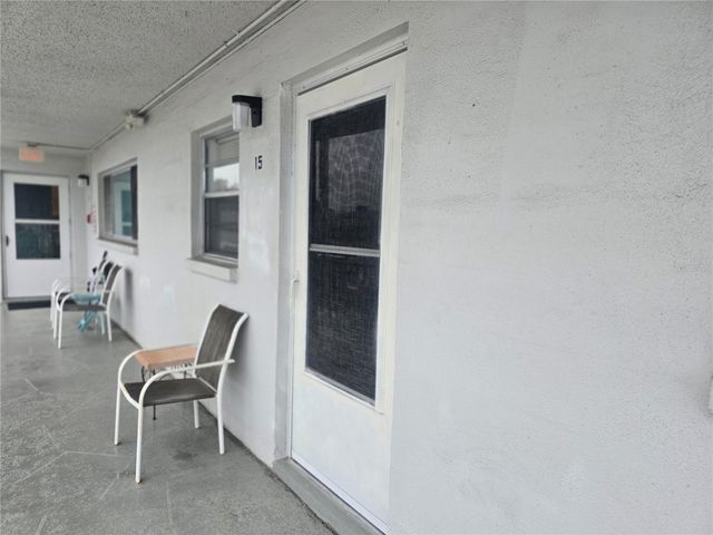 5356 81ST STREET N 15, St Petersburg, FL 33709