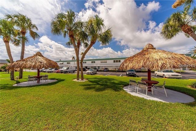 5356 81ST STREET N 15, St Petersburg, FL 33709