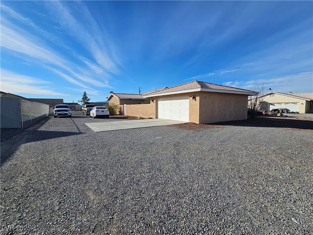 321 Bronco Street, Pahrump, NV 89048