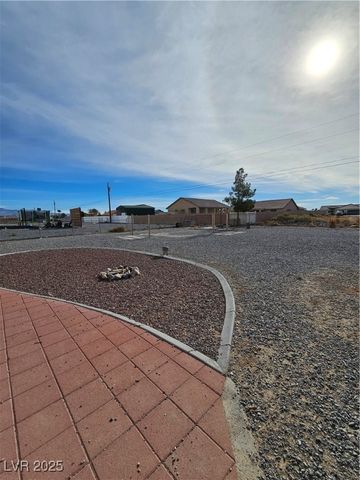 321 Bronco Street, Pahrump, NV 89048
