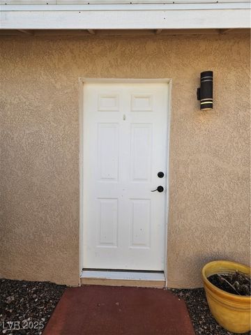 321 Bronco Street, Pahrump, NV 89048