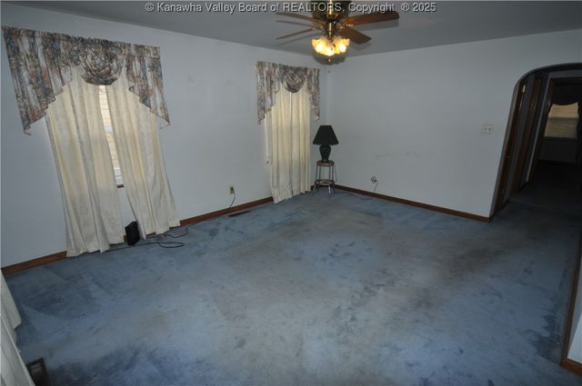 520 22nd Street, Dunbar, WV 25064