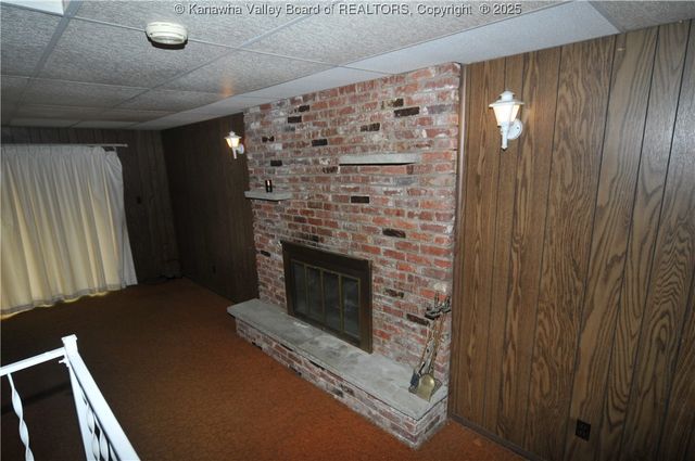 520 22nd Street, Dunbar, WV 25064