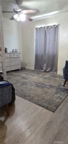 700 W 77th, Los Angeles, CA 90044