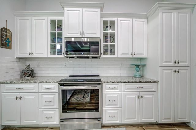 10 MILBARK COURT, Homosassa, FL 34446