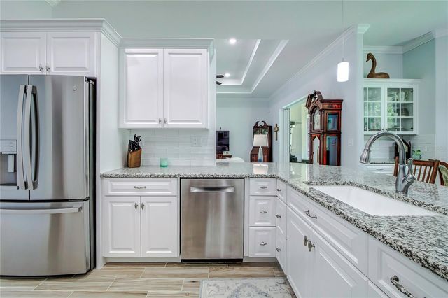 10 MILBARK COURT, Homosassa, FL 34446