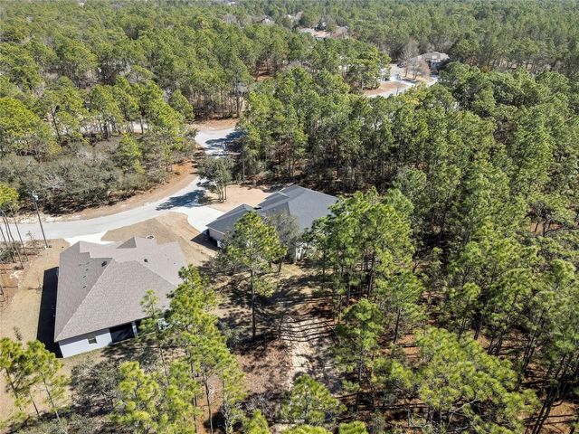 10 MILBARK COURT, Homosassa, FL 34446