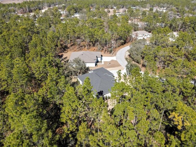 10 MILBARK COURT, Homosassa, FL 34446