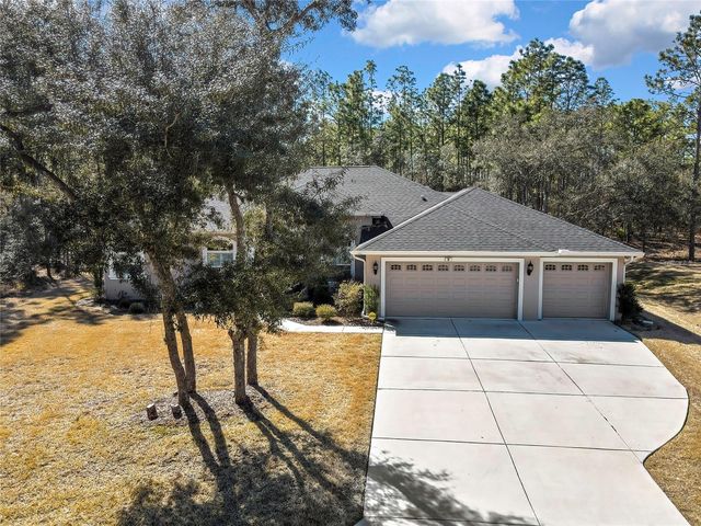 10 MILBARK COURT, Homosassa, FL 34446