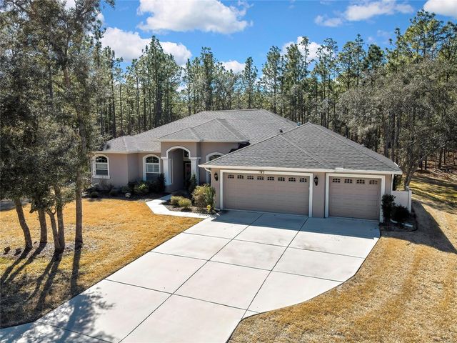 10 MILBARK COURT, Homosassa, FL 34446