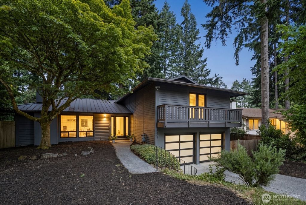 4407 60th Avenue W, University Place, WA 98466