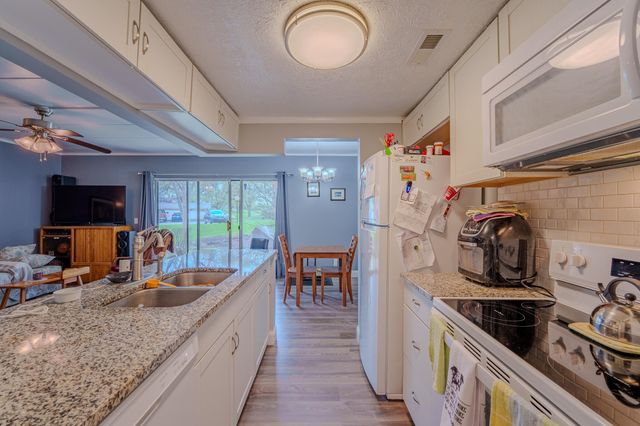 1024 Hidden Landing Trail A 1024 Hidden Landing Trail A, Dayton, OH 45449