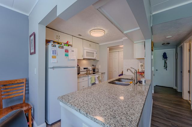 1024 Hidden Landing Trail A 1024 Hidden Landing Trail A, Dayton, OH 45449