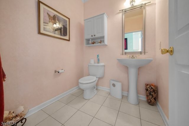 6 Breanne Ct, East Hanover Twp., NJ 07936