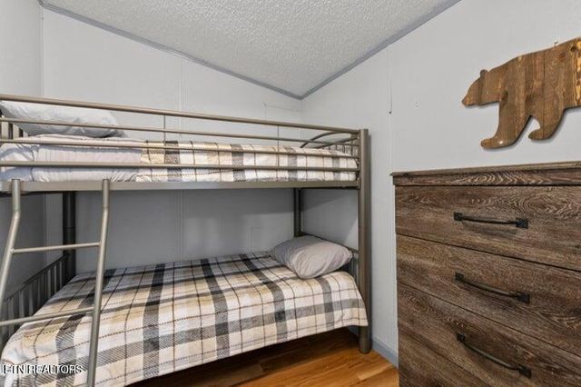 4601 White Oak Rd, Duff, TN 37729