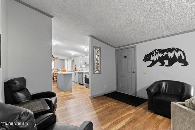 4601 White Oak Rd, Duff, TN 37729