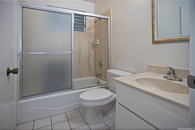 5864 Kalanianaole Highway B, Honolulu, HI 96821