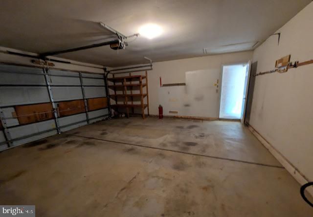 53 DEEP HOLLOW LN N, Columbus, NJ 08022