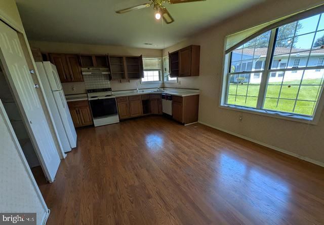 53 DEEP HOLLOW LN N, Columbus, NJ 08022