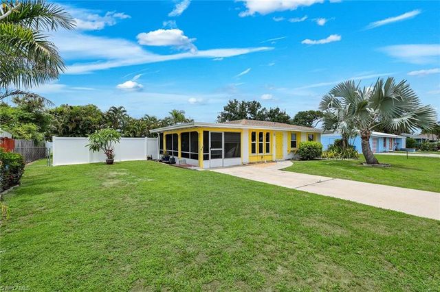 11330 Linda Loma DR, Fort Myers, FL 33908