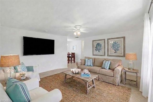 11330 Linda Loma DR, Fort Myers, FL 33908