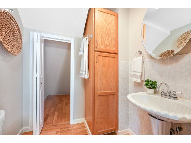 6807 Se 50TH Ave, Portland, OR 97206